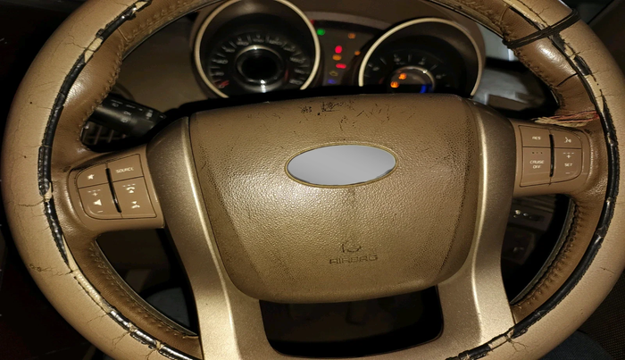 2014 Mahindra XUV500 W8, Diesel, Manual, 1,97,416 km, interior