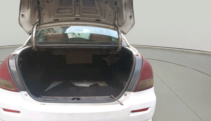 2016 Maruti Swift Dzire TOUR DIESEL, Diesel, Manual, 3,43,643 km, exterior