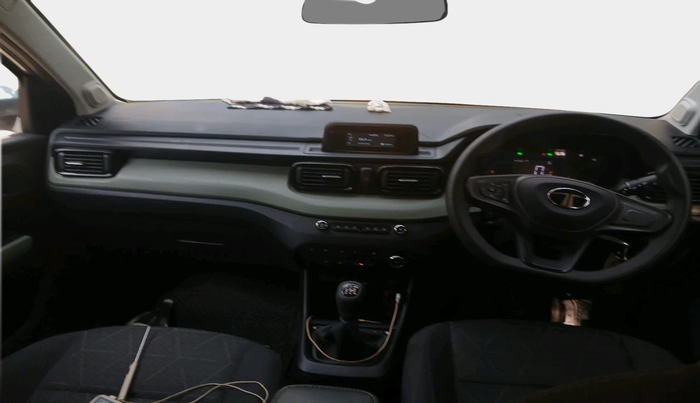 2024 Tata PUNCH ADVENTURE MT CNG , Petrol, Manual, 16,108 km, interior