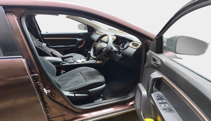 2022 Renault Kiger RXT AMT, Petrol, Automatic, 2,511 km, interior
