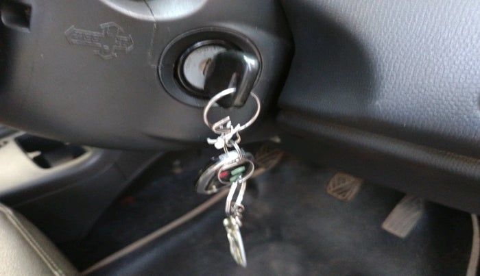 2011 Maruti Swift VXI, Petrol, Manual, 54,722 km, interior