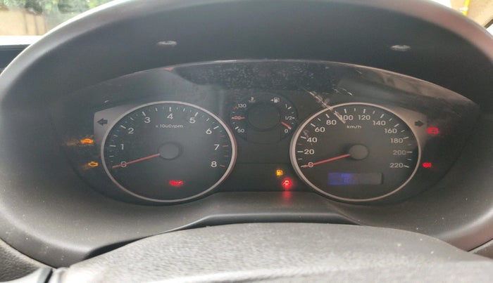 2012 Hyundai i20 MAGNA 1.2, Petrol, Manual, 1,02,168 km, interior