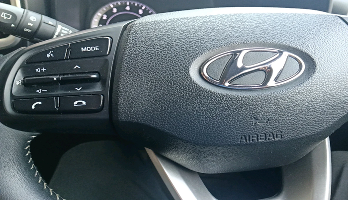 2020 Hyundai VENUE SX 1.0 (O) TURBO, Petrol, Manual, 76,092 km, interior