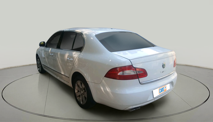 2011 Skoda Superb ELEGANCE 1.8 TSI AT, Petrol, Automatic, 40,002 km, exterior