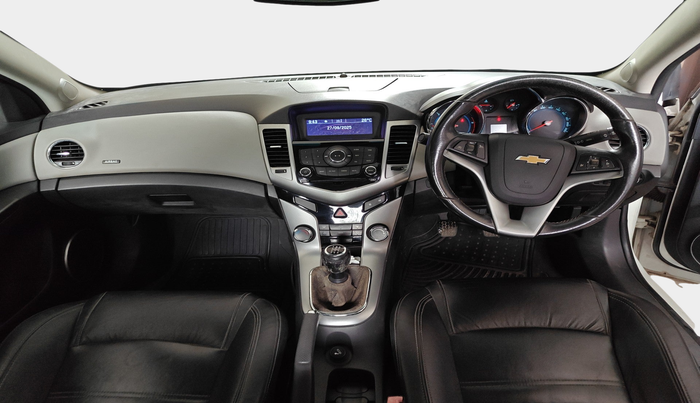 2011 Chevrolet Cruze LTZ, Diesel, Manual, 86,029 km, interior