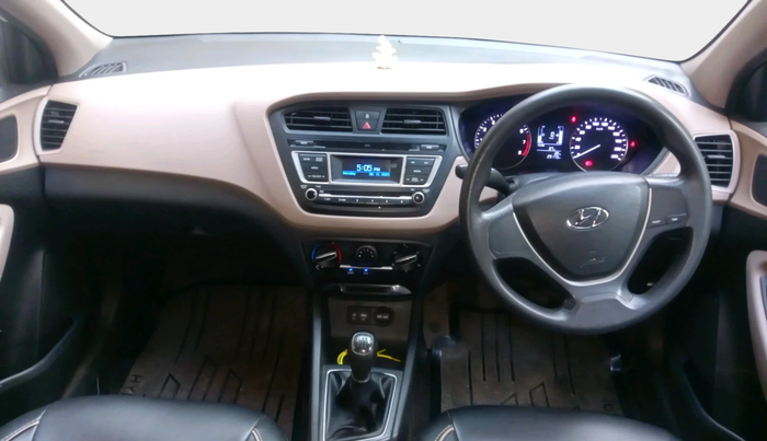 2017 Hyundai Elite i20 MAGNA EXECUTIVE 1.2, Petrol, Manual, 29,173 km, interior