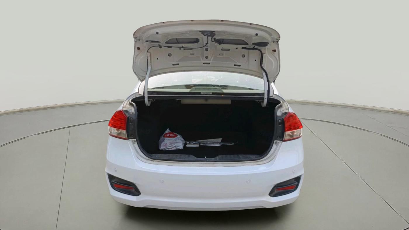 2017 Maruti Ciaz ALPHA  AT 1.4  PETROL, Petrol, Automatic, 40,599 km, exterior