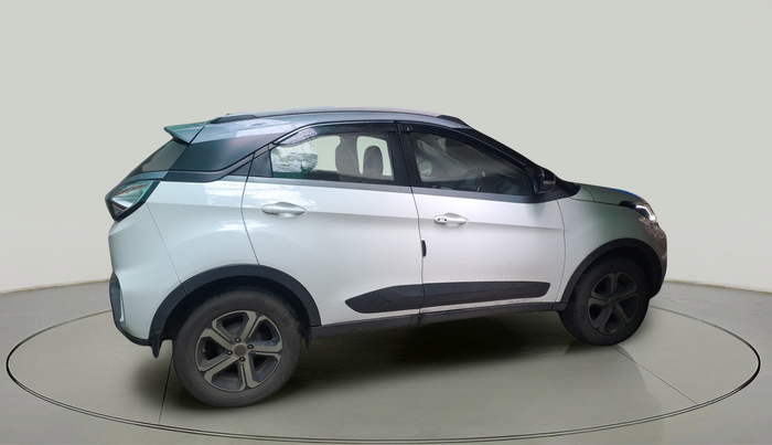 2022 Tata NEXON XZA PLUS (HS) DUAL TONE PETROL, Petrol, Automatic, 24,737 km, exterior