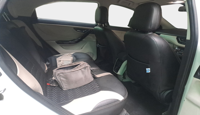 2022 Tata NEXON XZA PLUS (HS) DUAL TONE PETROL, Petrol, Automatic, 24,737 km, interior