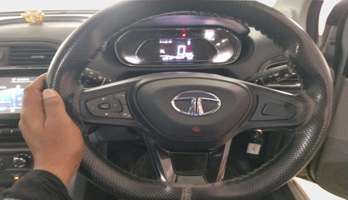 2020 Tata Tiago XZA PETROL, Petrol, Automatic, 16,961 km, interior
