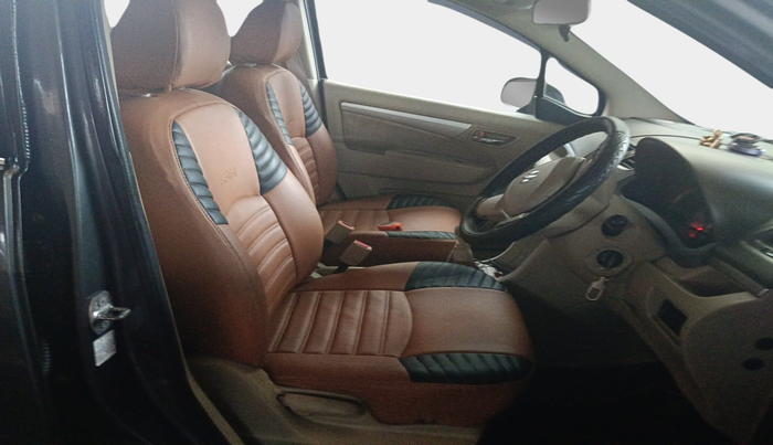 2015 Maruti Ertiga VDI ABS, Diesel, Manual, 1,86,079 km, interior