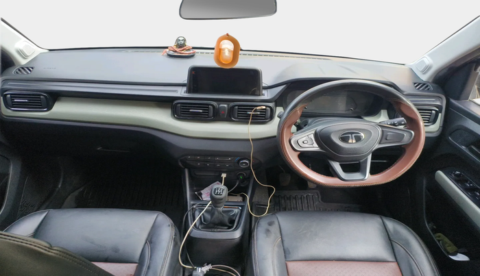 2024 Tata PUNCH ADVENTURE RHYTHM CNG, Petrol, Manual, 24,309 km, interior