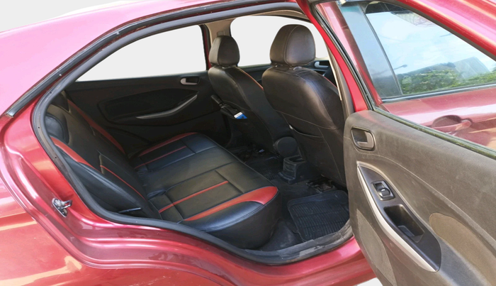 2015 Ford New Figo TITANIUM 1.2 PETROL MT, Petrol, Manual, 49,332 km, interior