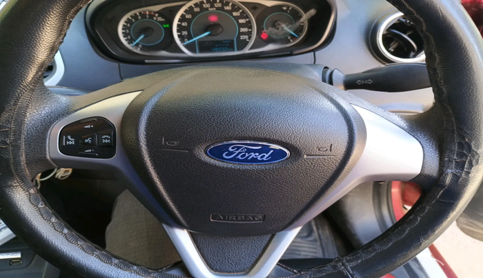 2015 Ford New Figo TITANIUM 1.2 PETROL MT, Petrol, Manual, 49,332 km, interior