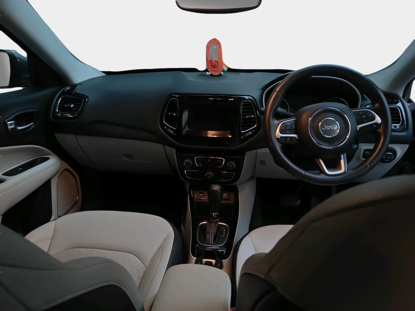2020 Jeep Compass LONGITUDE PLUS 1.4 PETROL AT, Petrol, Automatic, 47,135 km, interior