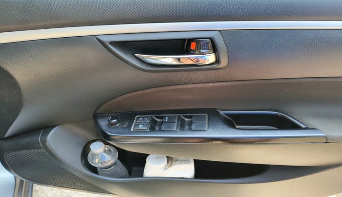 2014 Maruti Swift VXI, Petrol, Manual, 28,132 km, interior