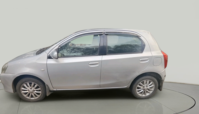 2011 Toyota Etios Liva V, Petrol, Manual, 85,499 km, exterior