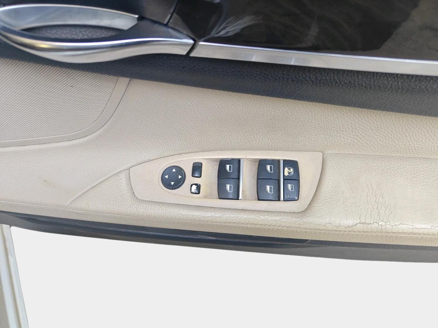 2011 BMW 7 Series 730Ld, Diesel, Automatic, 1,08,880 km, interior
