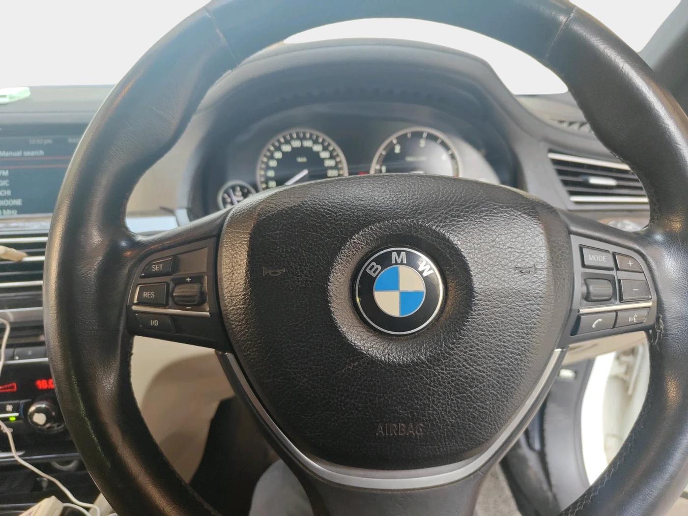 2011 BMW 7 Series 730Ld, Diesel, Automatic, 1,08,880 km, interior