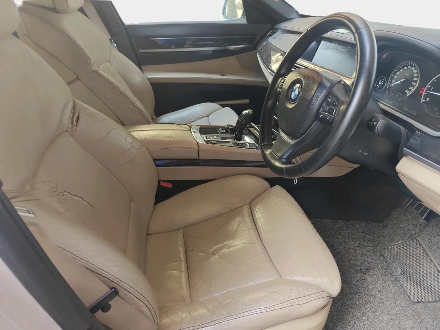 2011 BMW 7 Series 730Ld, Diesel, Automatic, 1,08,880 km, interior