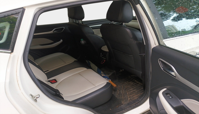 2021 MG ASTOR SHARP 1.5 CVT, Petrol, Automatic, 37,276 km, interior