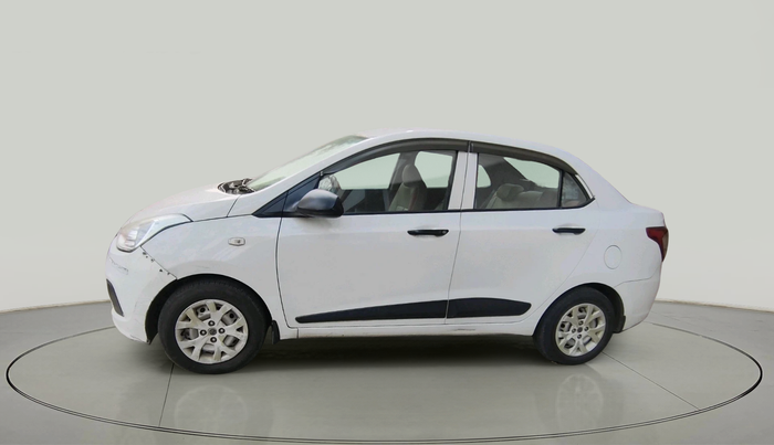 2016 Hyundai Xcent BASE 1.2, Petrol, Manual, 1,74,098 km, exterior