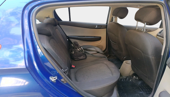 2011 Hyundai i20 SPORTZ 1.2, Petrol, Manual, 64,490 km, interior