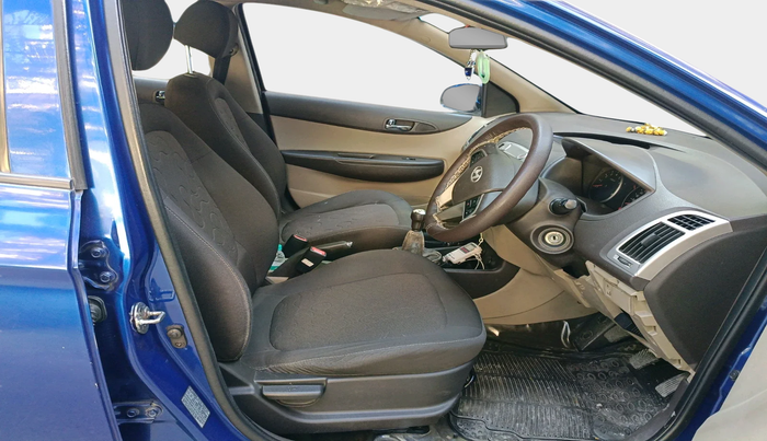 2011 Hyundai i20 SPORTZ 1.2, Petrol, Manual, 64,490 km, interior