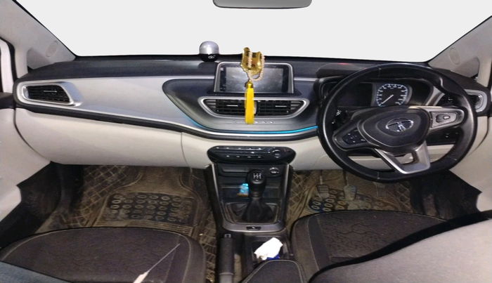 2023 Tata ALTROZ  XZ PLUS (S) , Diesel, Manual, 35,098 km, interior