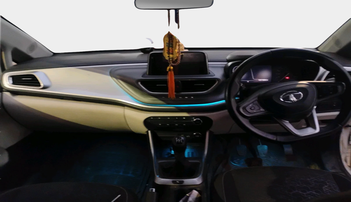 2023 Tata ALTROZ  XZ PLUS (S) , Diesel, Manual, 35,098 km, interior