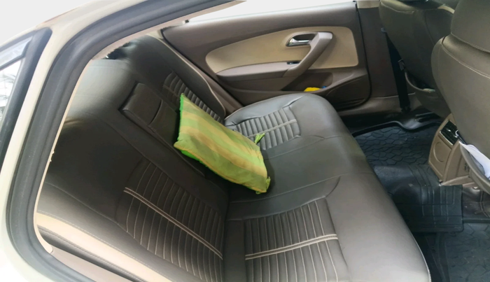 2012 Skoda Rapid AMBITION 1.6 TDI CR MT, Diesel, Manual, 1,76,831 km, interior