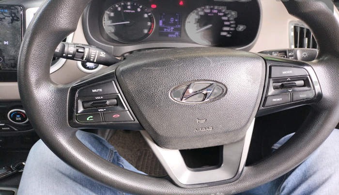 2016 Hyundai Creta SX PLUS 1.6 PETROL, Petrol, Manual, 88,967 km, interior