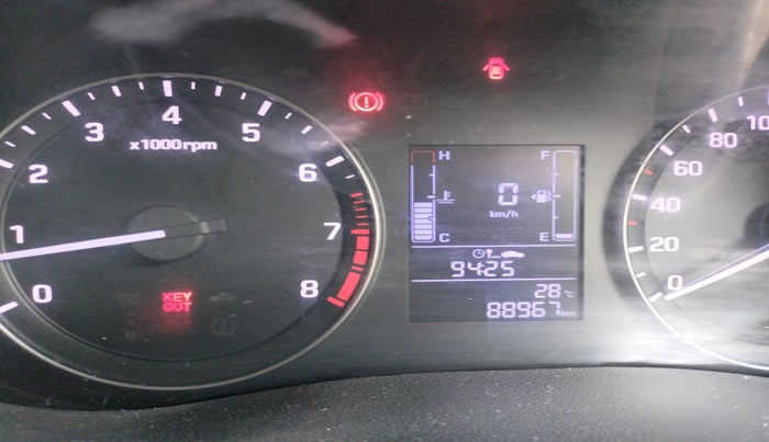 2016 Hyundai Creta SX PLUS 1.6 PETROL, Petrol, Manual, 88,967 km, interior