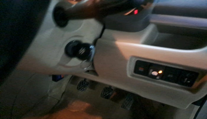 2013 Maruti Ertiga VXI, Petrol, Manual, 1,36,770 km, interior