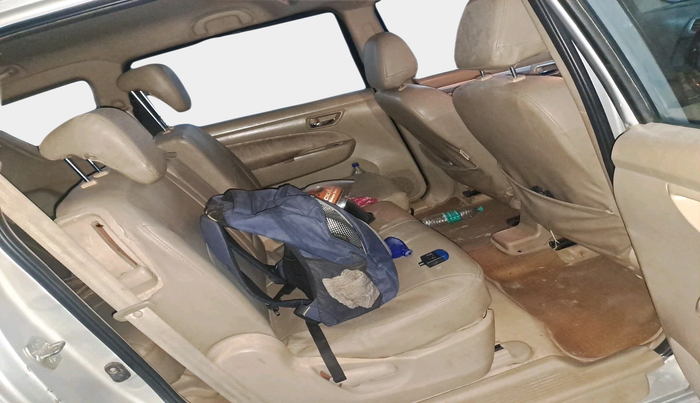 2013 Maruti Ertiga VXI, Petrol, Manual, 1,36,770 km, interior