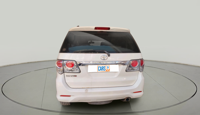 2012 Toyota Fortuner 3.0 4X2 AT, Diesel, Automatic, 2,48,958 km, exterior