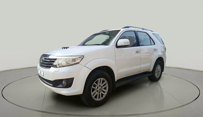 2012 Toyota Fortuner 3.0 4X2 AT, Diesel, Automatic, 2,48,958 km, exterior