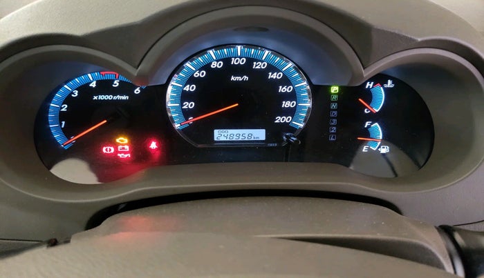 2012 Toyota Fortuner 3.0 4X2 AT, Diesel, Automatic, 2,48,958 km, interior