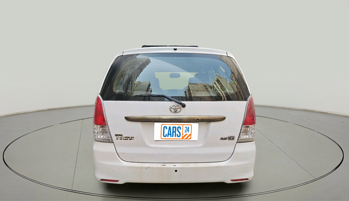 2011 Toyota Innova 2.5 G4 7 STR, Diesel, Manual, 1,30,182 km, exterior