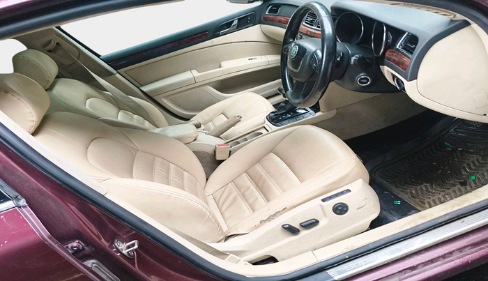 2012 Skoda Superb ELEGANCE 2.0 TDI CR AT, Diesel, Automatic, 98,762 km, interior