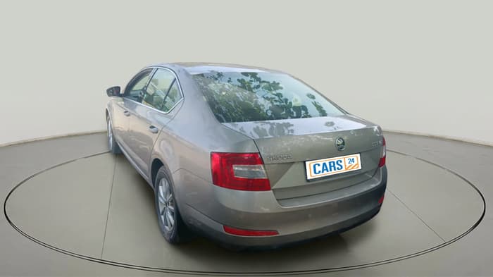 2014 Skoda Octavia ELEGANCE 2.0 TDI AT, Diesel, Automatic, 80,340 km, exterior