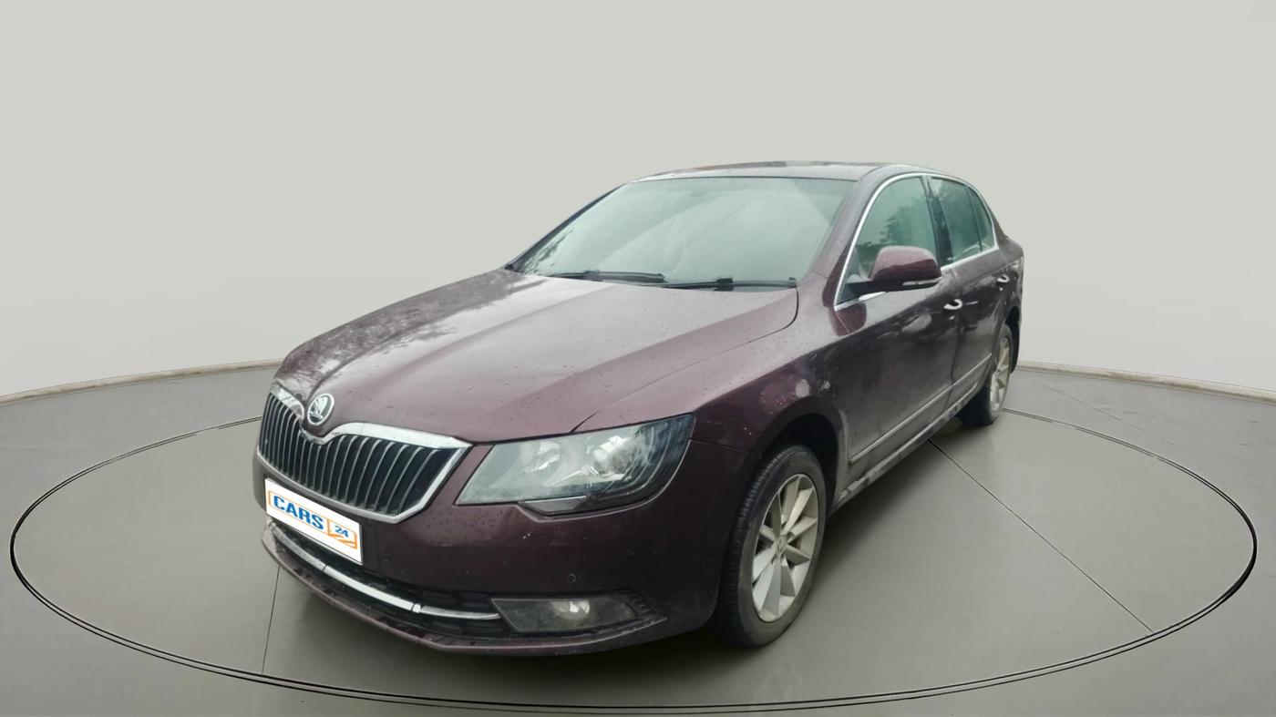 2014 Skoda Superb ELEGANCE 1.8 TSI AT, Petrol, Automatic, 52,000 km, exterior