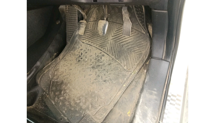 2022 Tata PUNCH CREATIVE  MT, Petrol, Manual, 84,445 km, interior