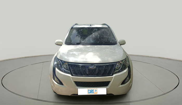 2016 Mahindra XUV500 W4, Diesel, Manual, 99,247 km, exterior