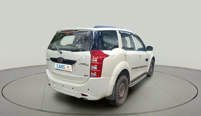 2016 Mahindra XUV500 W4, Diesel, Manual, 99,247 km, exterior