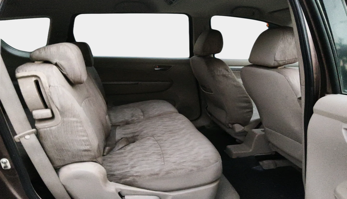2014 Maruti Ertiga VDI, Diesel, Manual, 1,70,324 km, interior