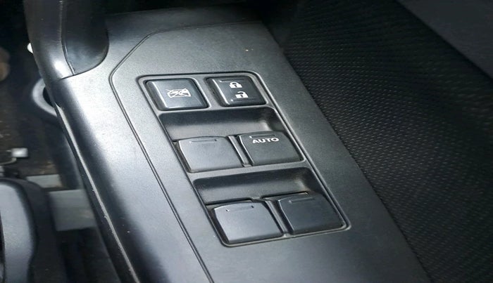 2018 Maruti Vitara Brezza ZDI PLUS AMT, Diesel, Automatic, 99,328 km, interior