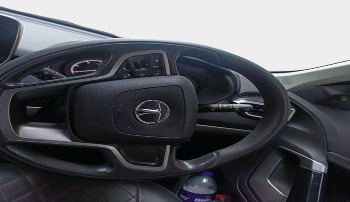 2019 Tata Harrier XM 2.0L KRYOTEC, Diesel, Manual, 1,25,107 km, interior