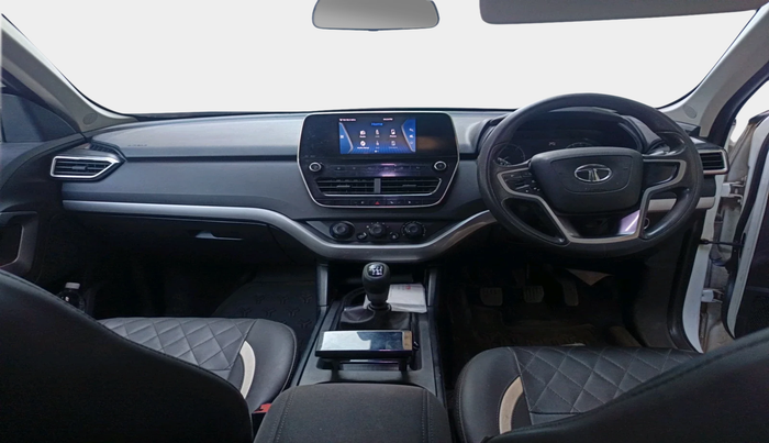 2019 Tata Harrier XM 2.0L KRYOTEC, Diesel, Manual, 1,25,107 km, interior