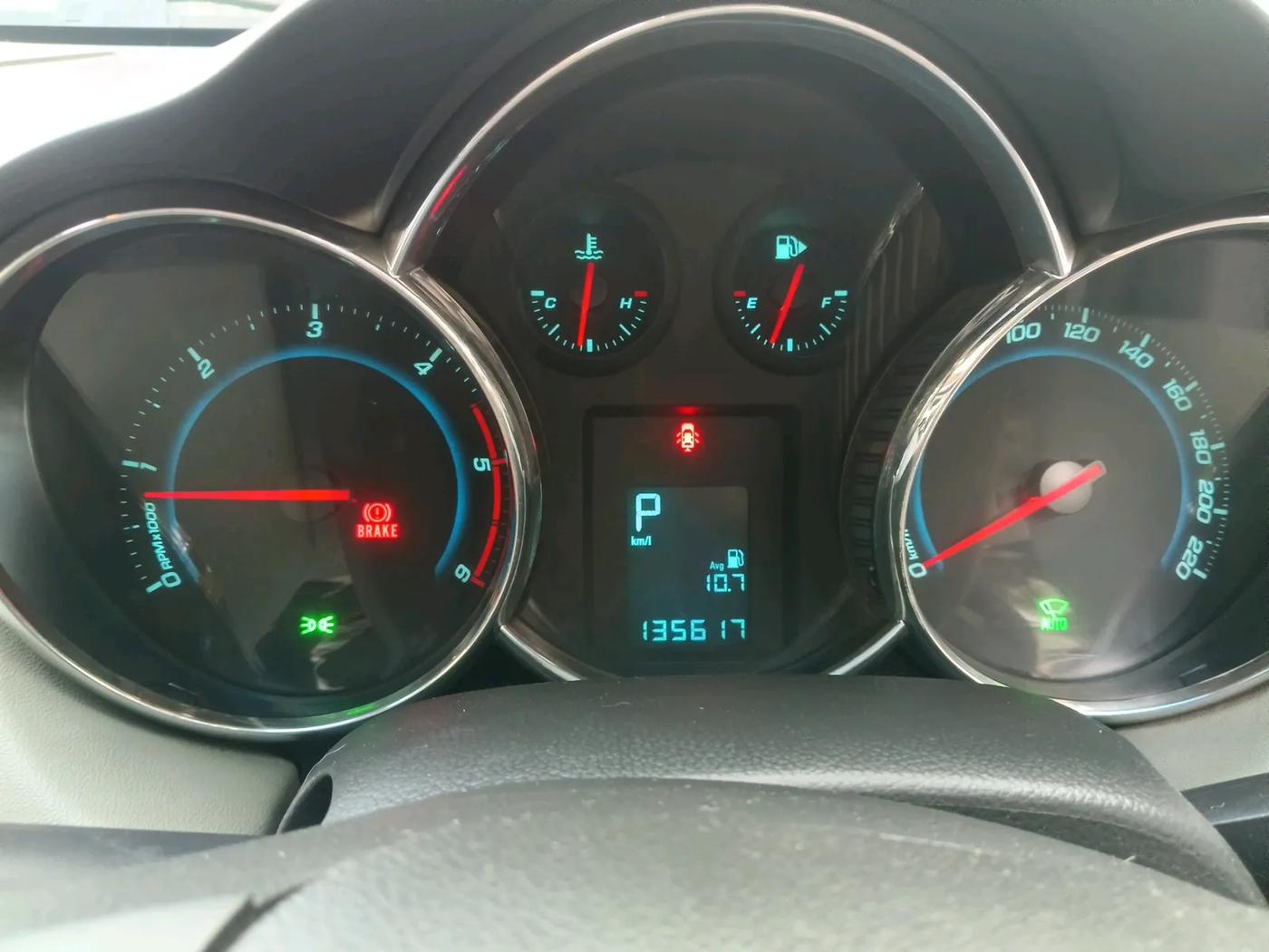 2012 Chevrolet Cruze LTZ AT, Diesel, Automatic, 1,35,617 km, interior
